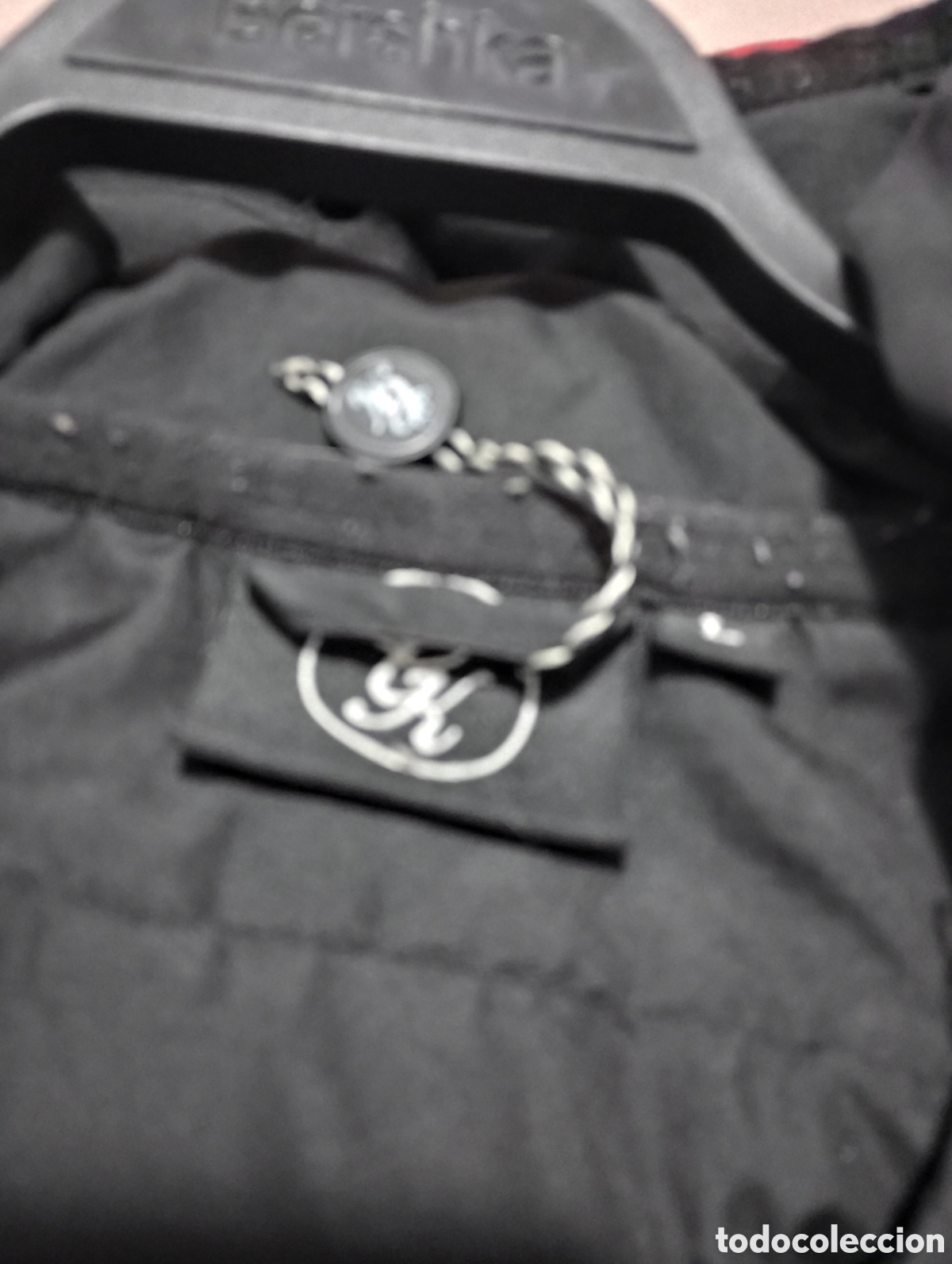 Segunda mano: Chaqueta infierno acolchada negra - Foto 5