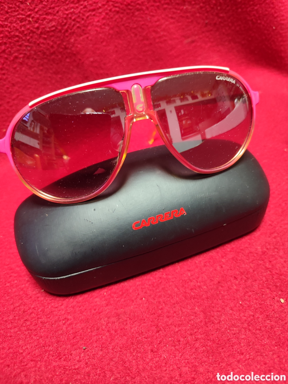 Segunda mano: Gafas marca Carrera. Con su funda - Foto 1