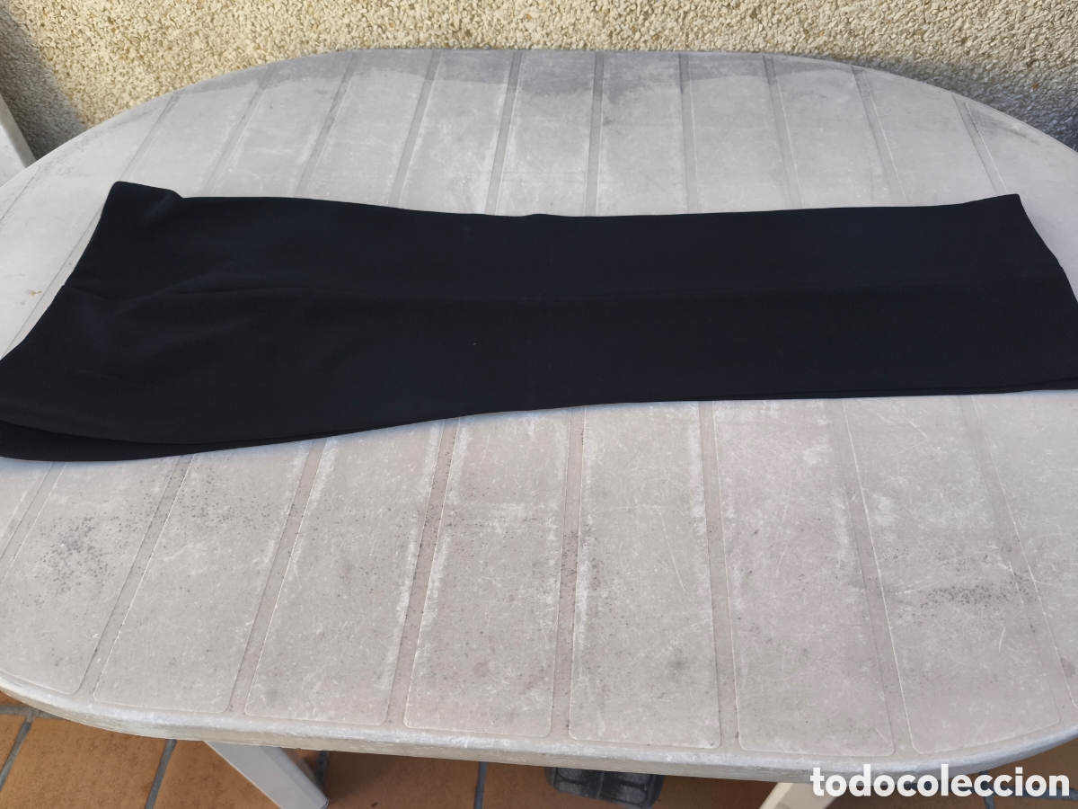 Segunda mano: Pantalones con la raya marcada. - Foto 7