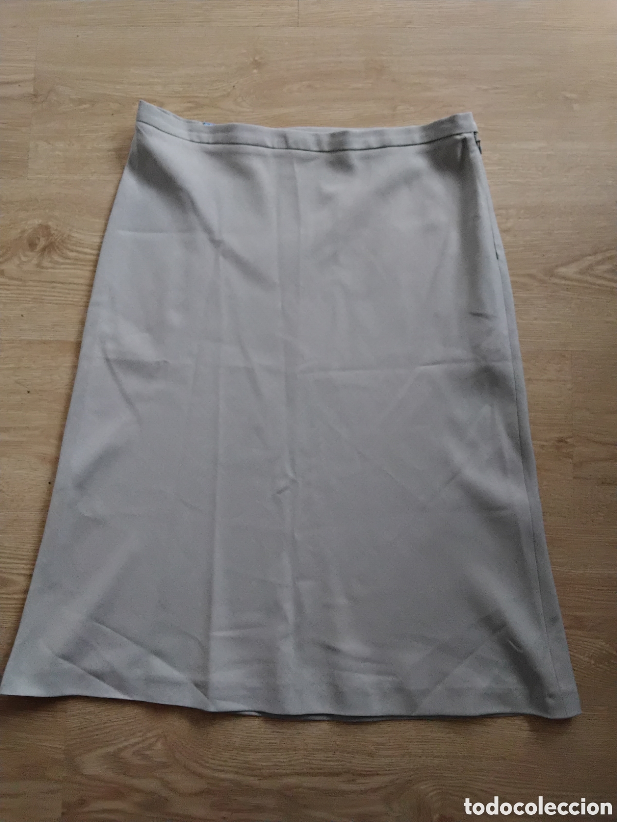 Segunda mano: Falda Zara Basic Beig - Foto 1