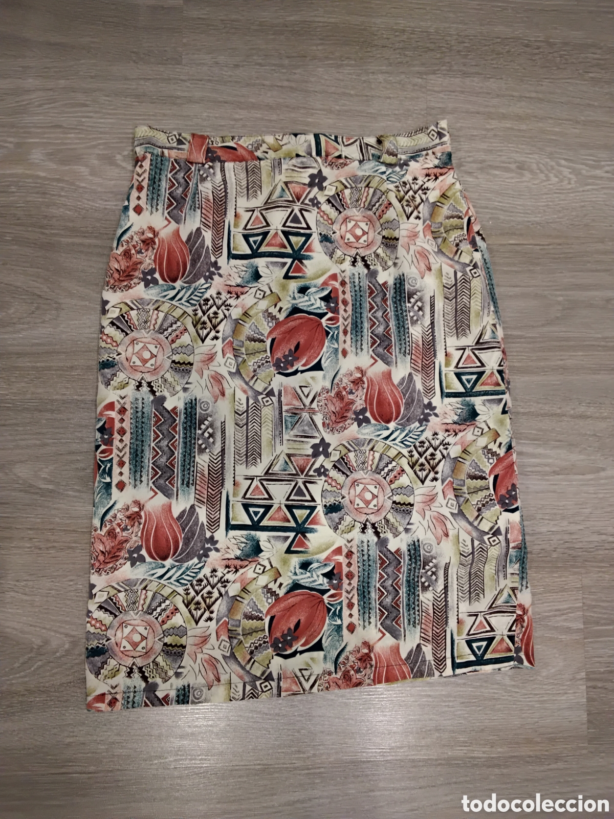 Segunda mano: Falda Estampada Tonos Multicolor - Foto 1