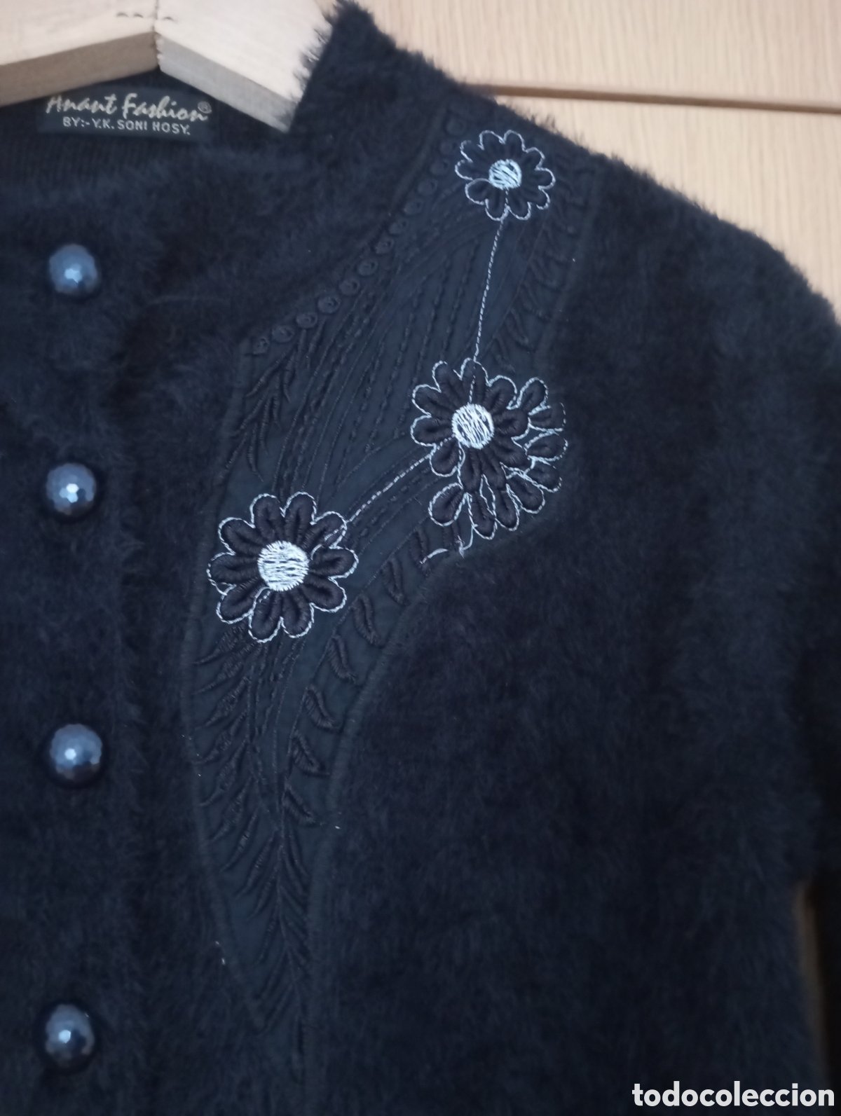 Segunda mano: Jersey chaqueta de color negro - Foto 2