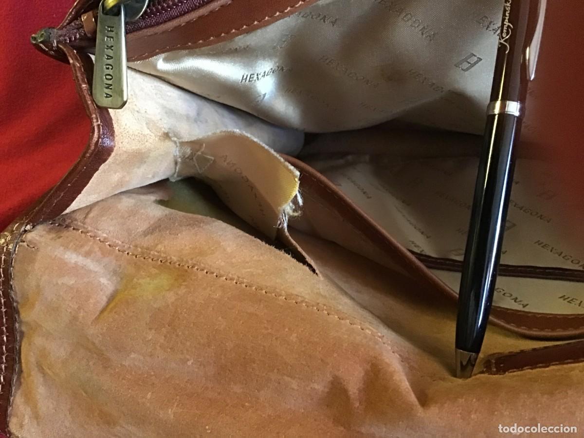 Segunda mano: Cartera portadocumentos en piel - Foto 11