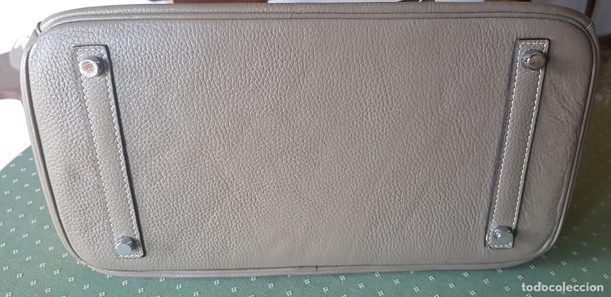 Segunda mano: Bolso de piel color gris - Foto 9