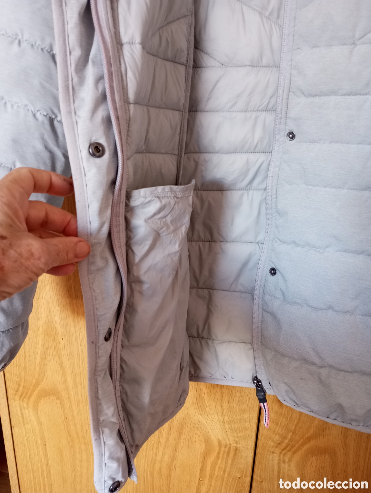 Segunda mano: Chaqueta t&egrave;cnica impermeable - Foto 8