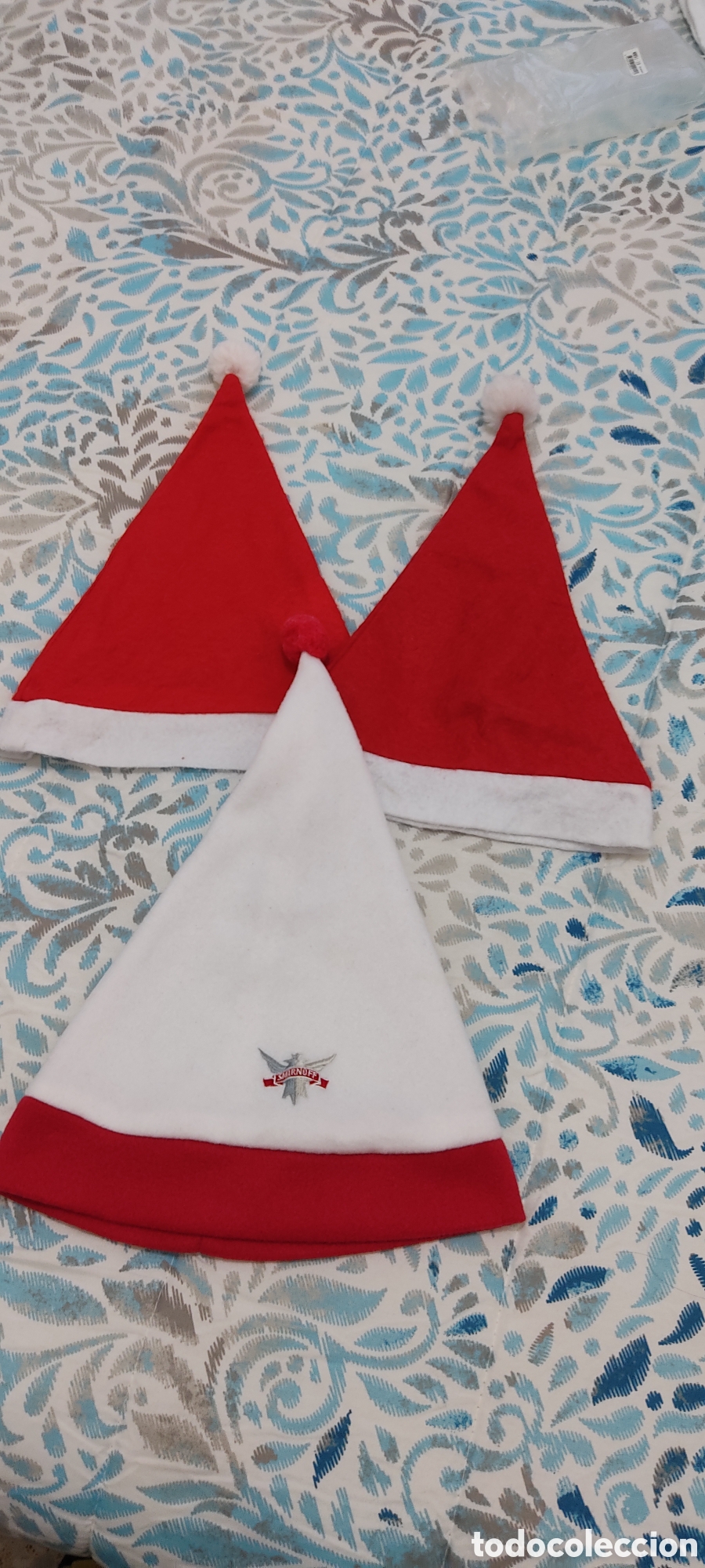 Segunda mano: Lote de Gorros Navide&ntilde;os Unisex en perfecto estado - Foto 4