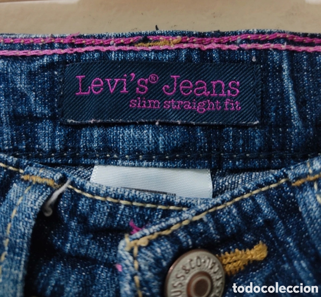 Segunda mano: Vaqueros para Ni&ntilde;as de 5 a&ntilde;os marca Levis - Foto 4