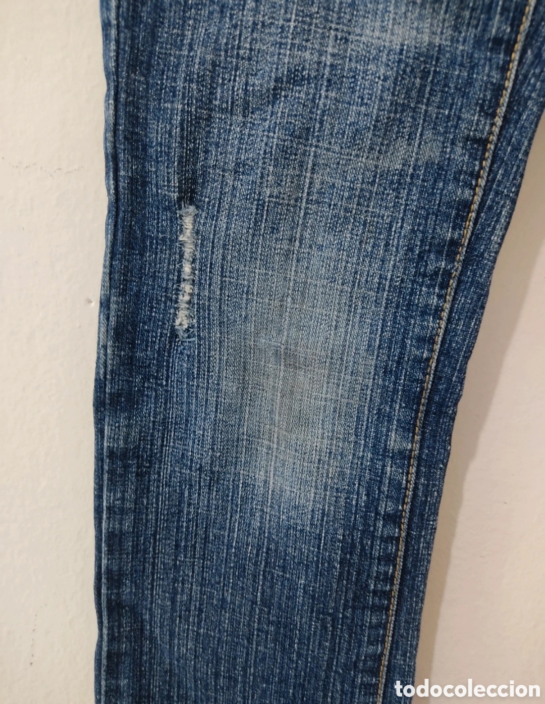 Segunda mano: Vaqueros para Ni&ntilde;as de 5 a&ntilde;os marca Levis - Foto 23