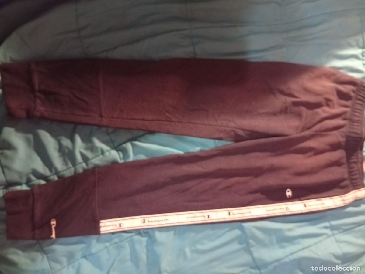 Segunda mano: Pantal&oacute;n deportivo........... - Foto 2