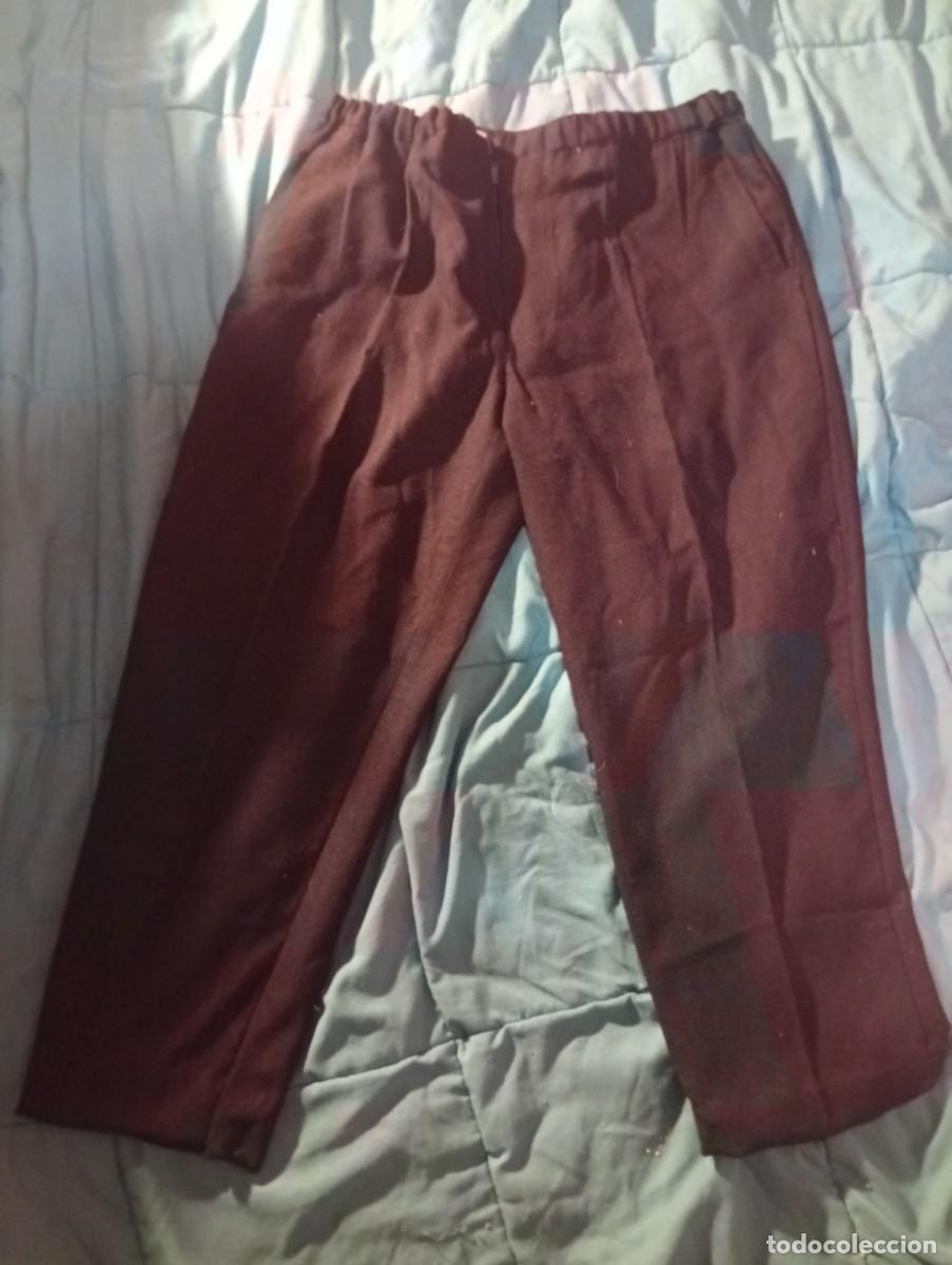Segunda mano: Pantalones mujer........... - Foto 1