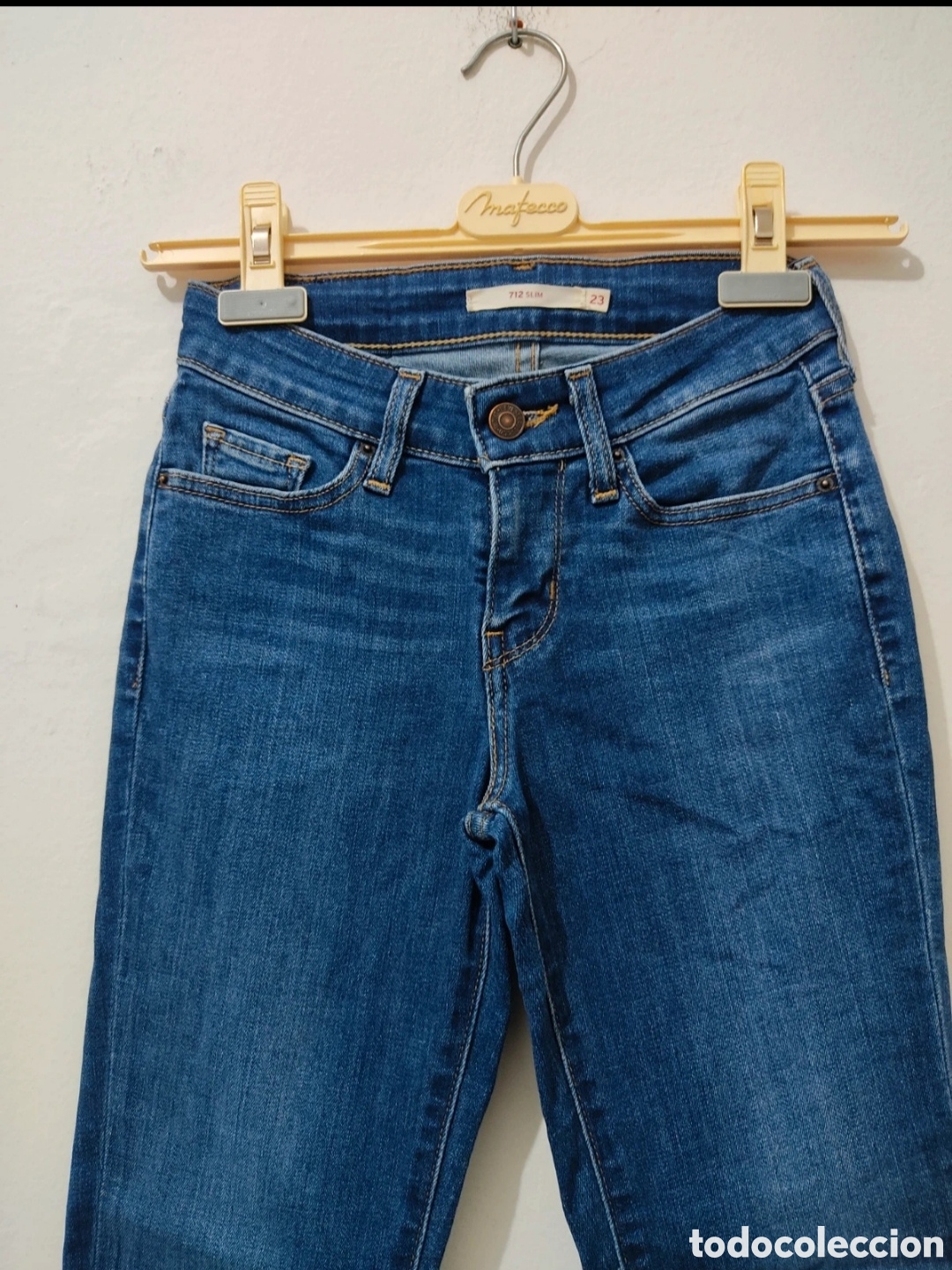Segunda mano: Vaqueros Rectos para Chicas de 14 a&ntilde;os marca Levis - Foto 14