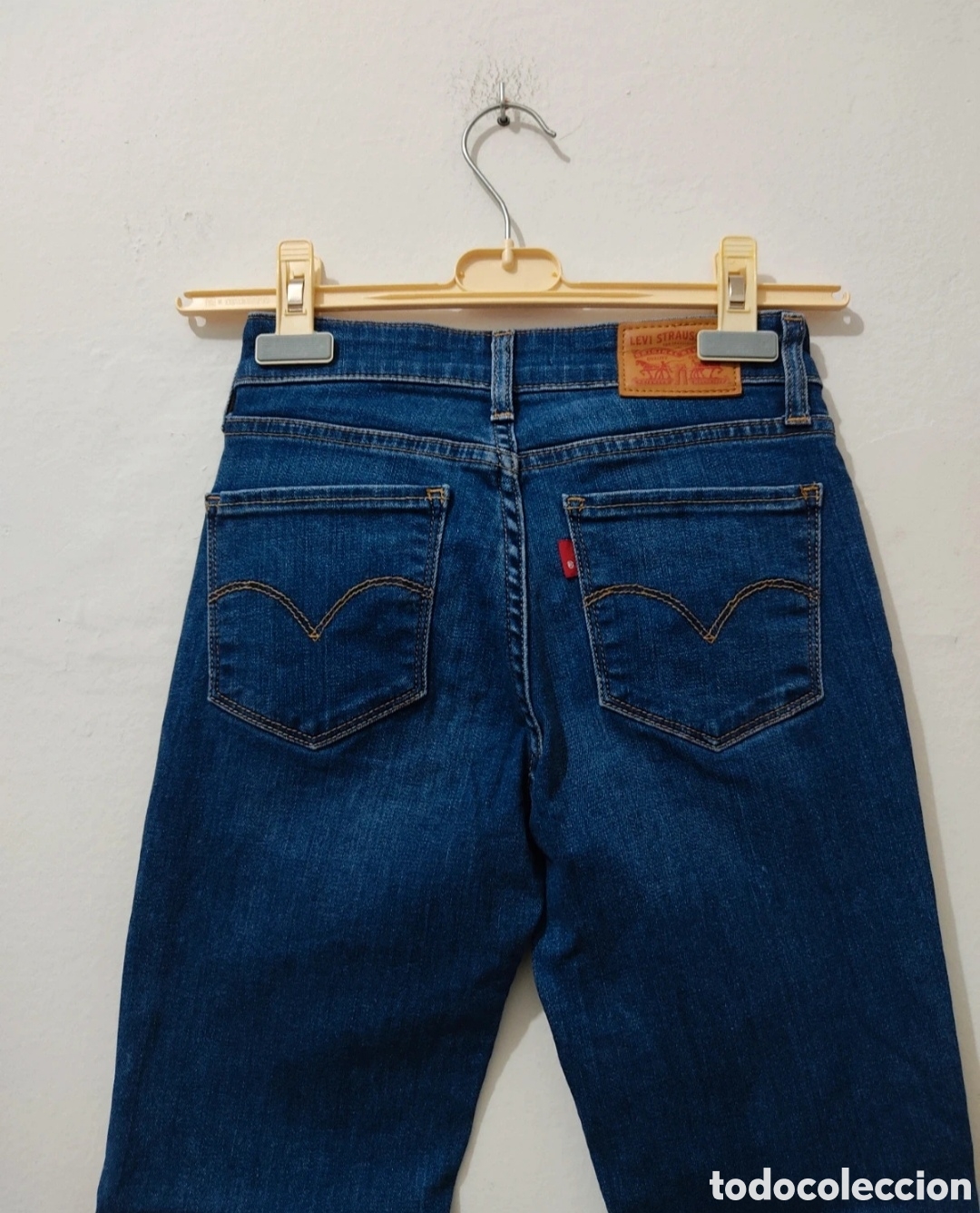 Segunda mano: Vaqueros Rectos para Chicas de 14 a&ntilde;os marca Levis - Foto 15