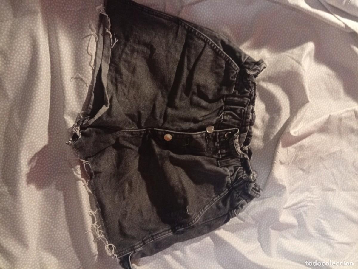 Segunda mano: Pantalones cortos vaqueros mujer - Foto 1