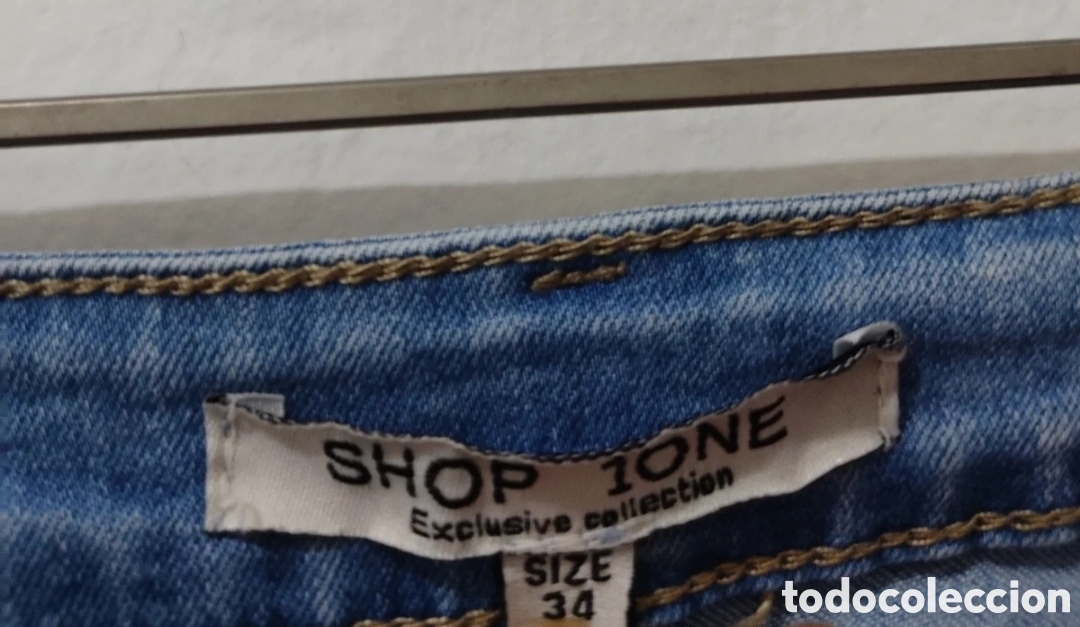 Segunda mano: Vaqueros Pitillo con Pedrer&iacute;a para mujer 34 marca Shop One - Foto 4