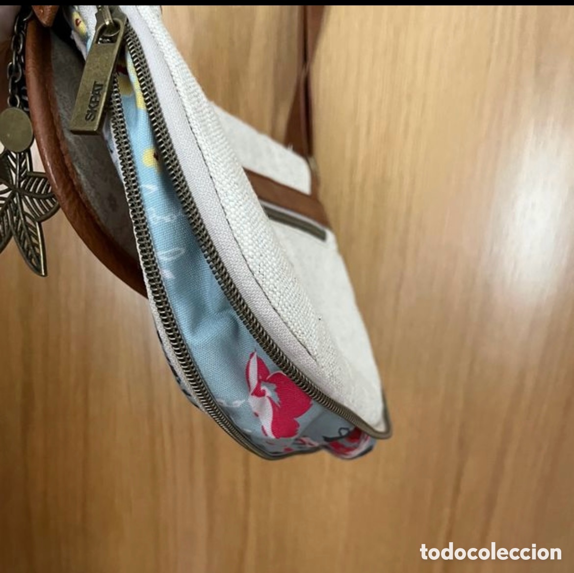 Segunda mano: Bolso para chica Skpat - Foto 4