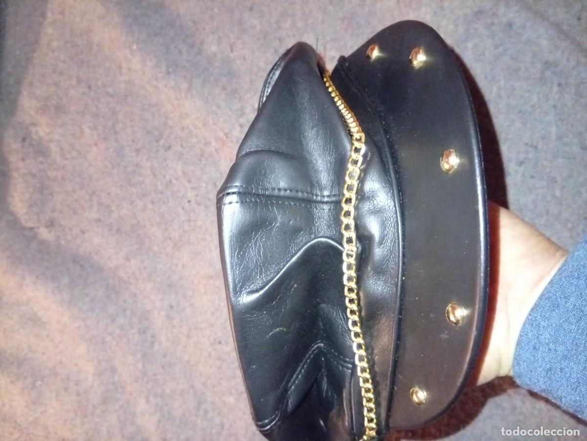 Segunda mano: Gorra cuero.............. - Foto 2