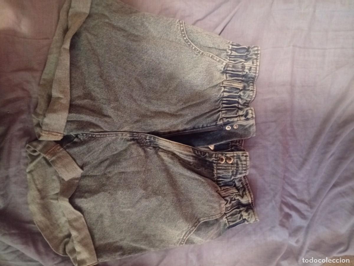 Segunda mano: Pantalones cortos........... - Foto 2