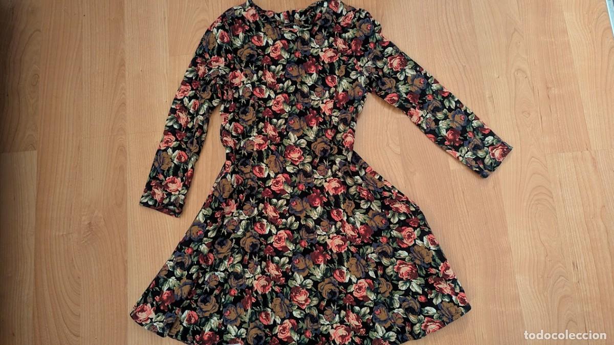 Segunda mano: VESTIDO ESTAMPADO FLORES - Foto 1