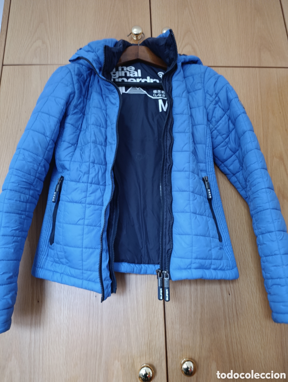 Segunda mano: Anorac en tonos azules Superdry de - Foto 1