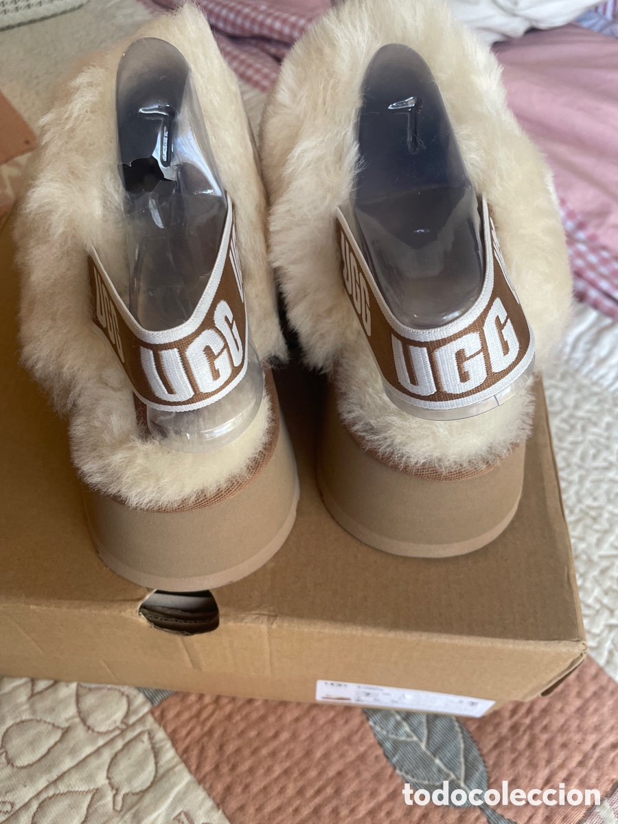 Segunda mano: UGG Funkette. A estrenar. T-38 - Foto 2