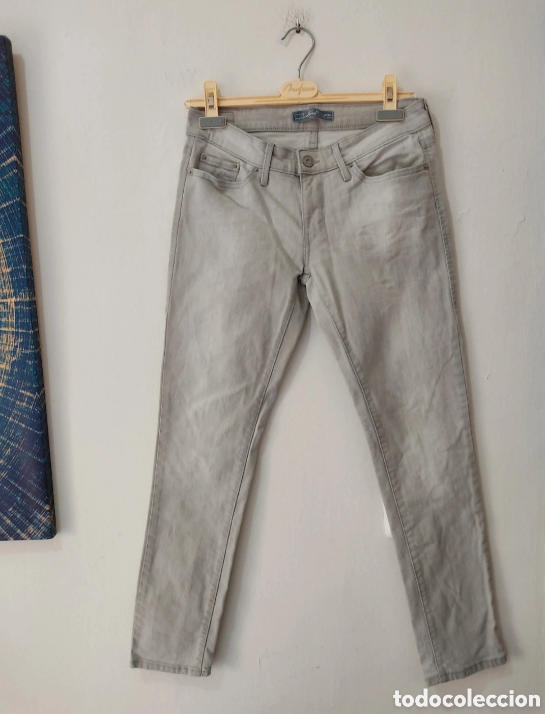 Segunda mano: Vaqueros Rectos para mujer M-L marca Levis - Foto 2
