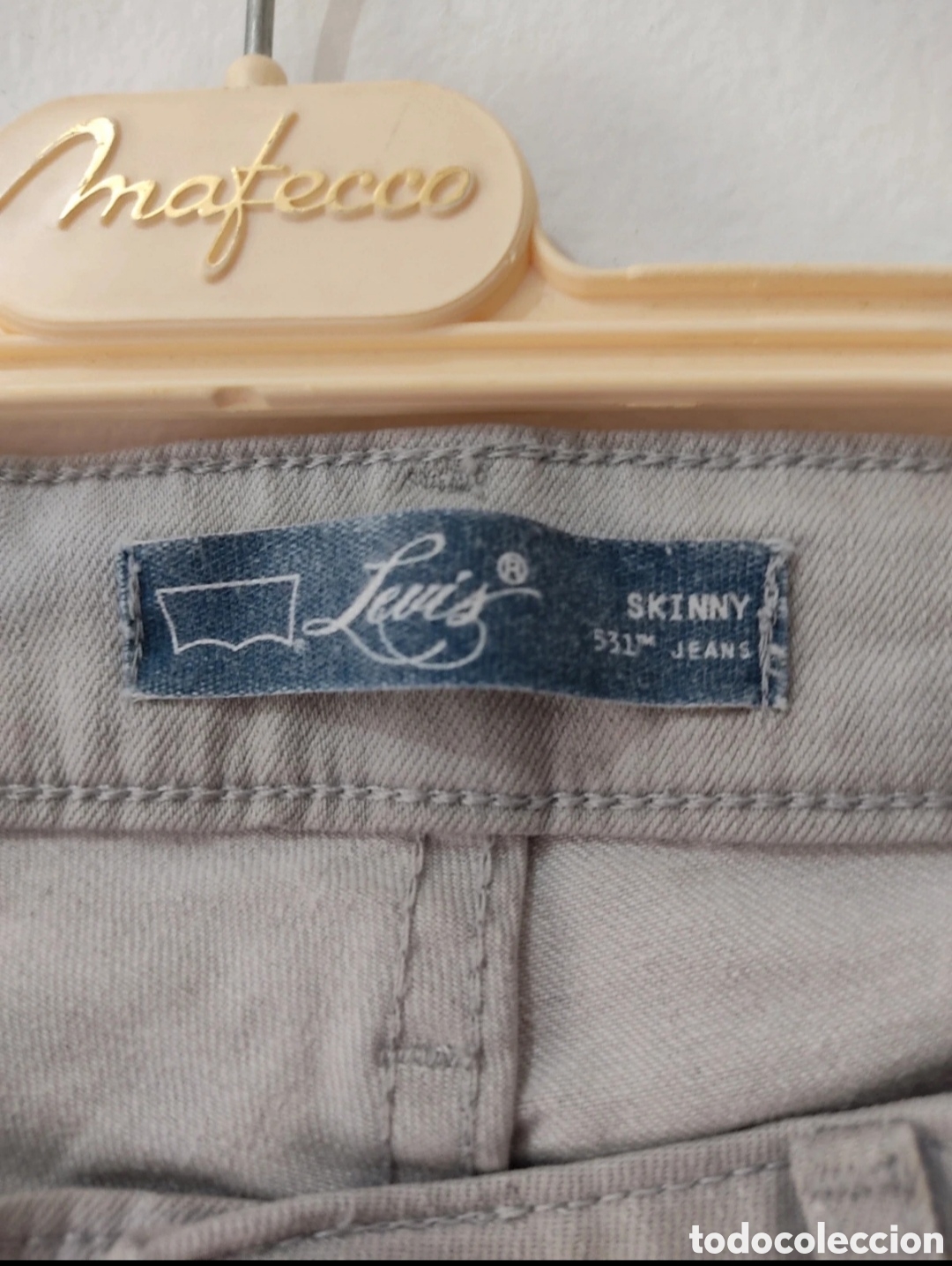 Segunda mano: Vaqueros Rectos para mujer M-L marca Levis - Foto 13