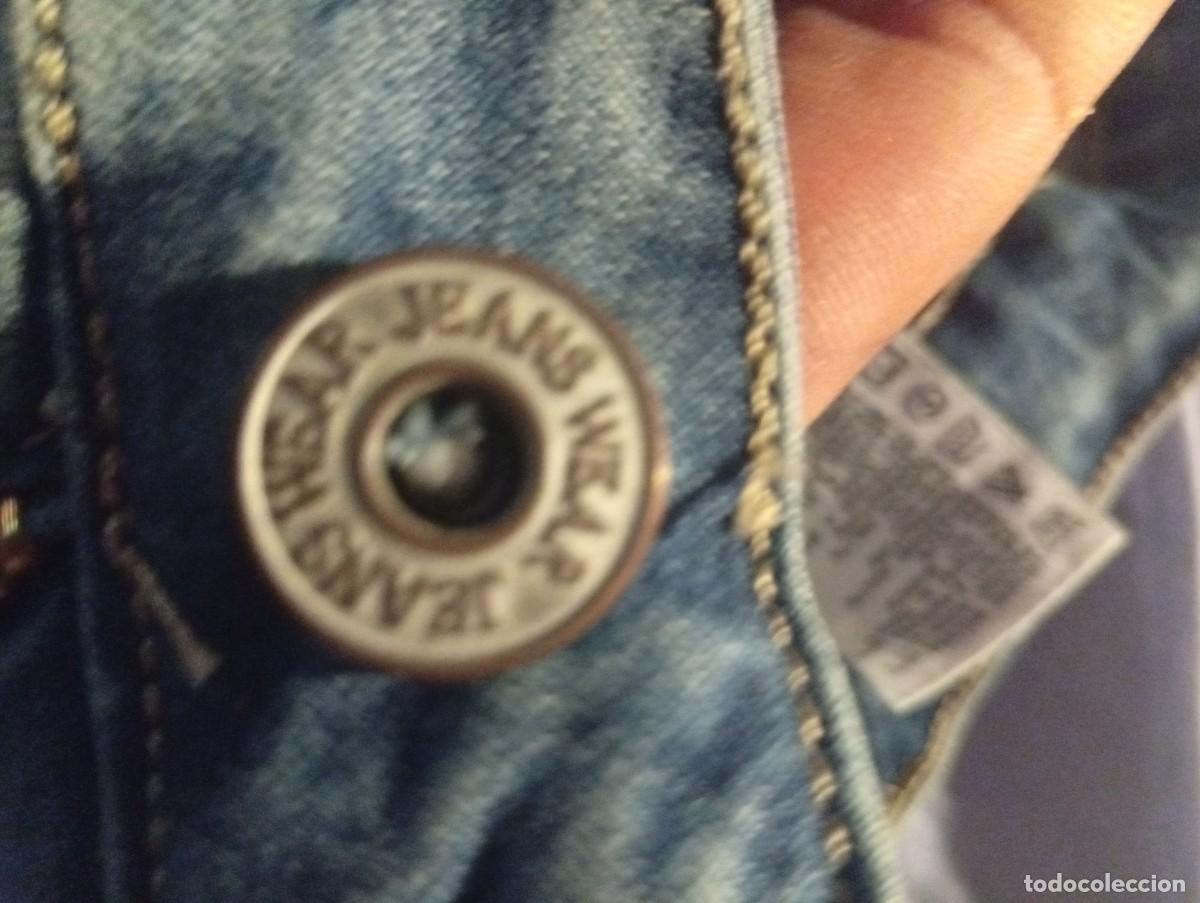 Segunda mano: Vaqueros rotos........... - Foto 8