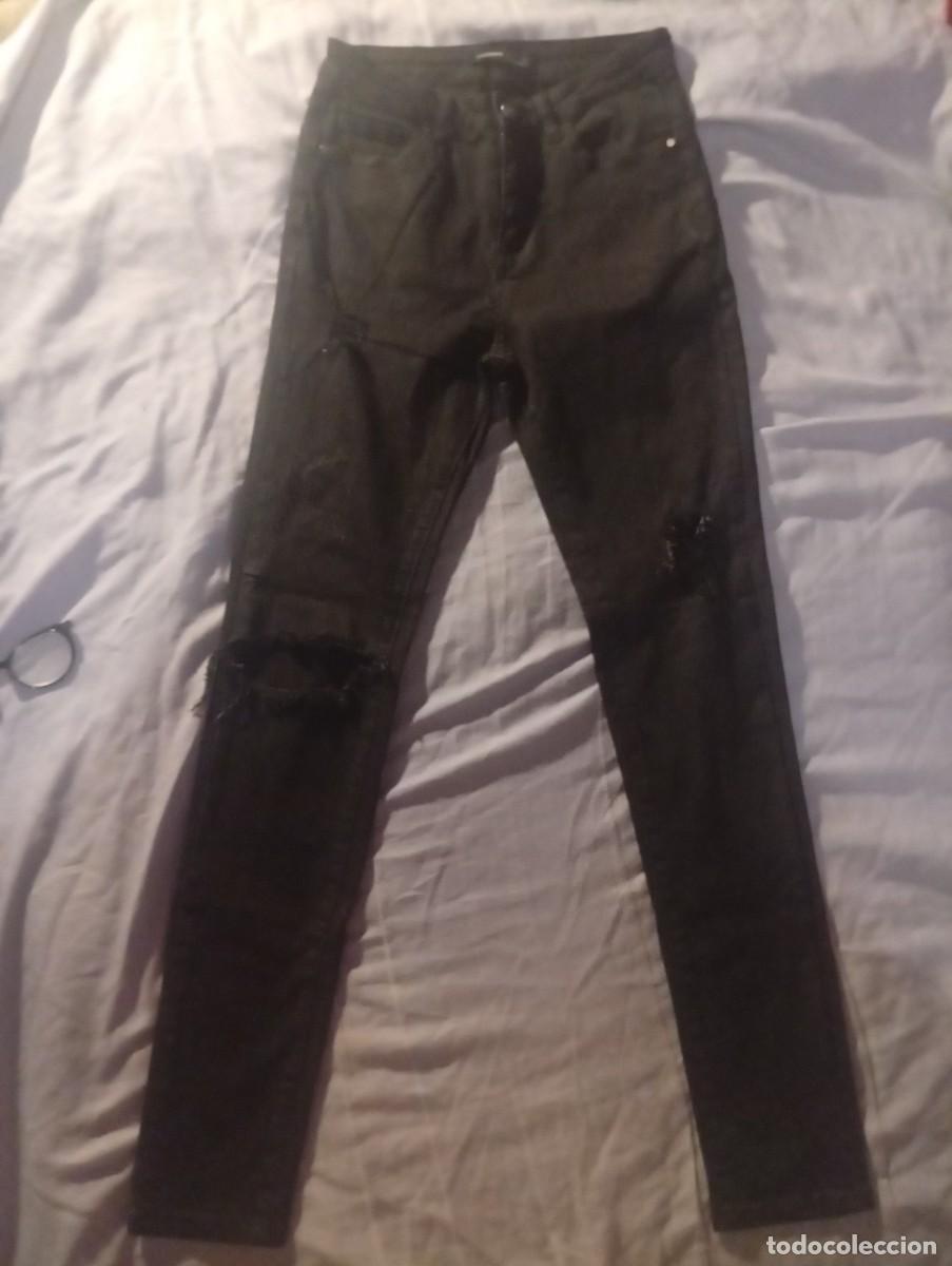 Segunda mano: Pantalones............... - Foto 4
