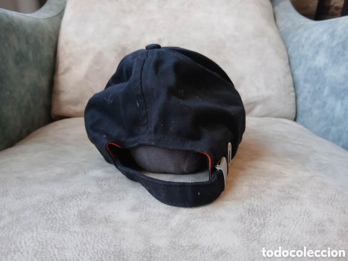 Segunda mano: Gorra Hankook negra y naranja - Foto 3