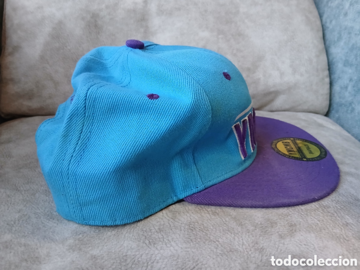 Segunda mano: Gorra YMCMB (con sello oficial) - Foto 4