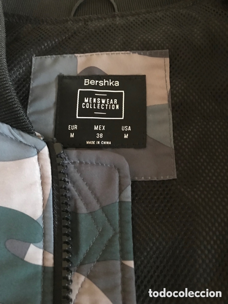 Segunda mano: Cazadora bomber camuflaje talla M - Foto 4