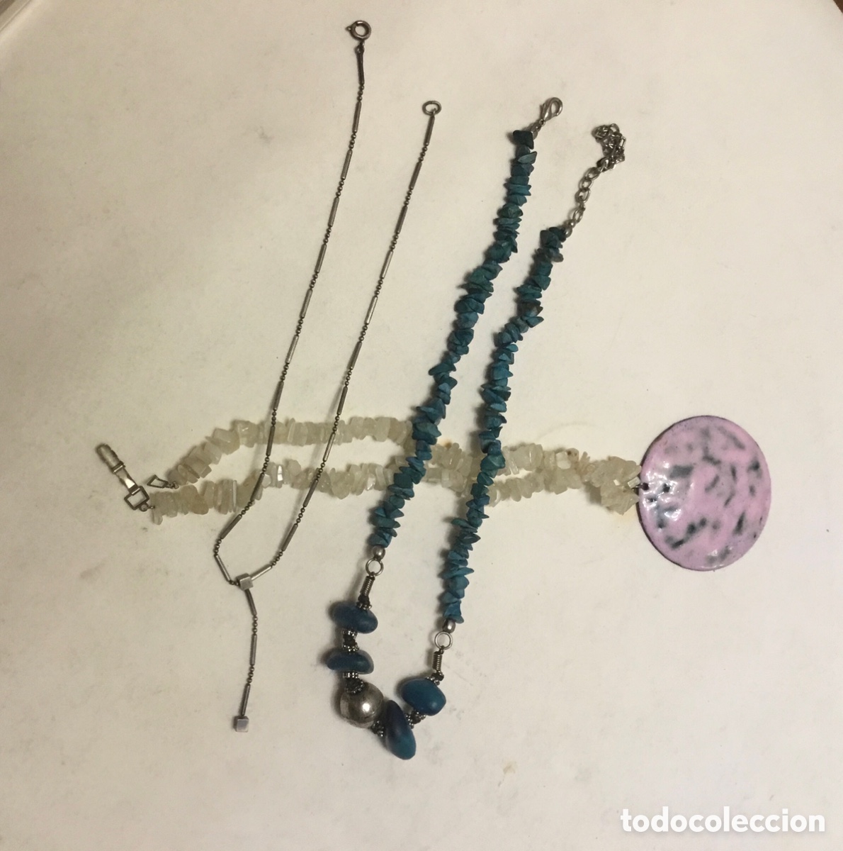 Segunda mano: Lote de tres collares cortos - Foto 1