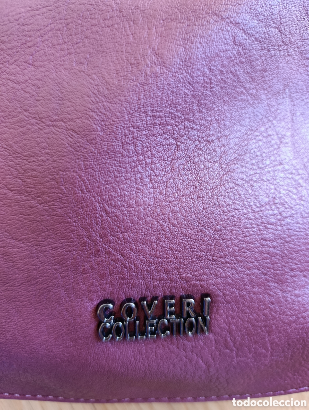 Segunda mano: Bolso Cover en color granate - Foto 2