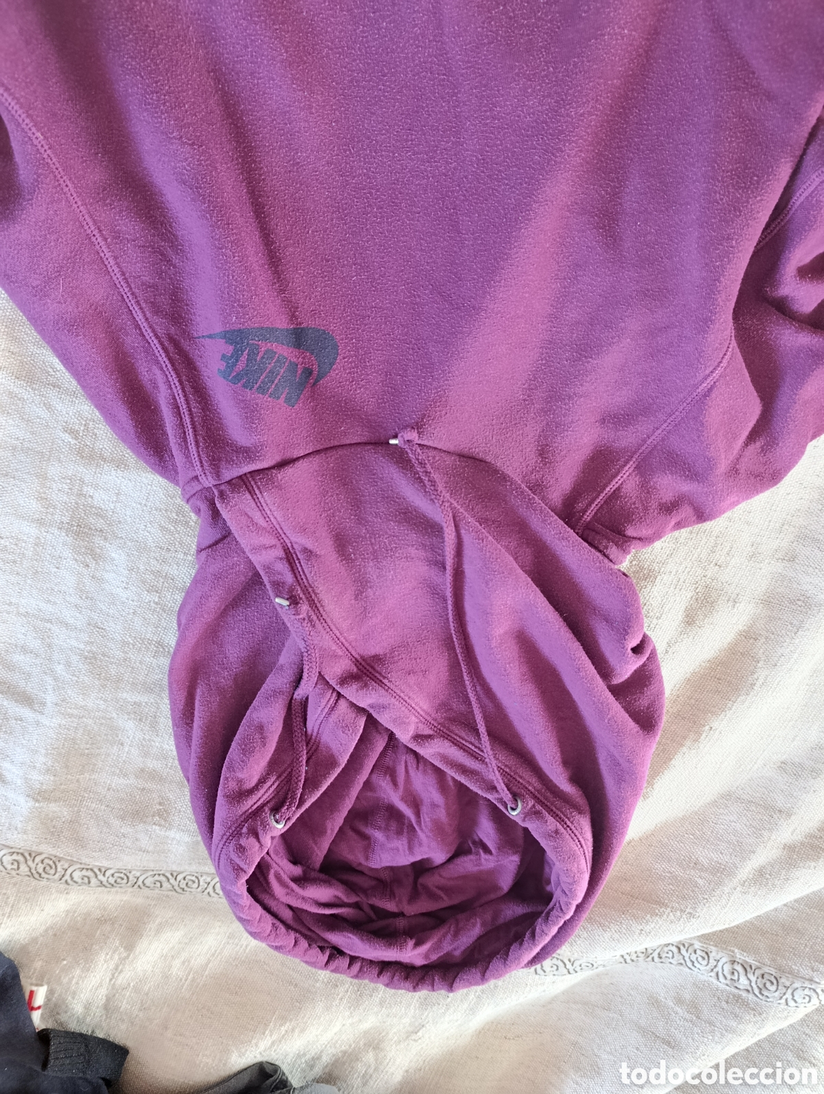 Segunda mano: Sudadera Nike morada - Foto 3