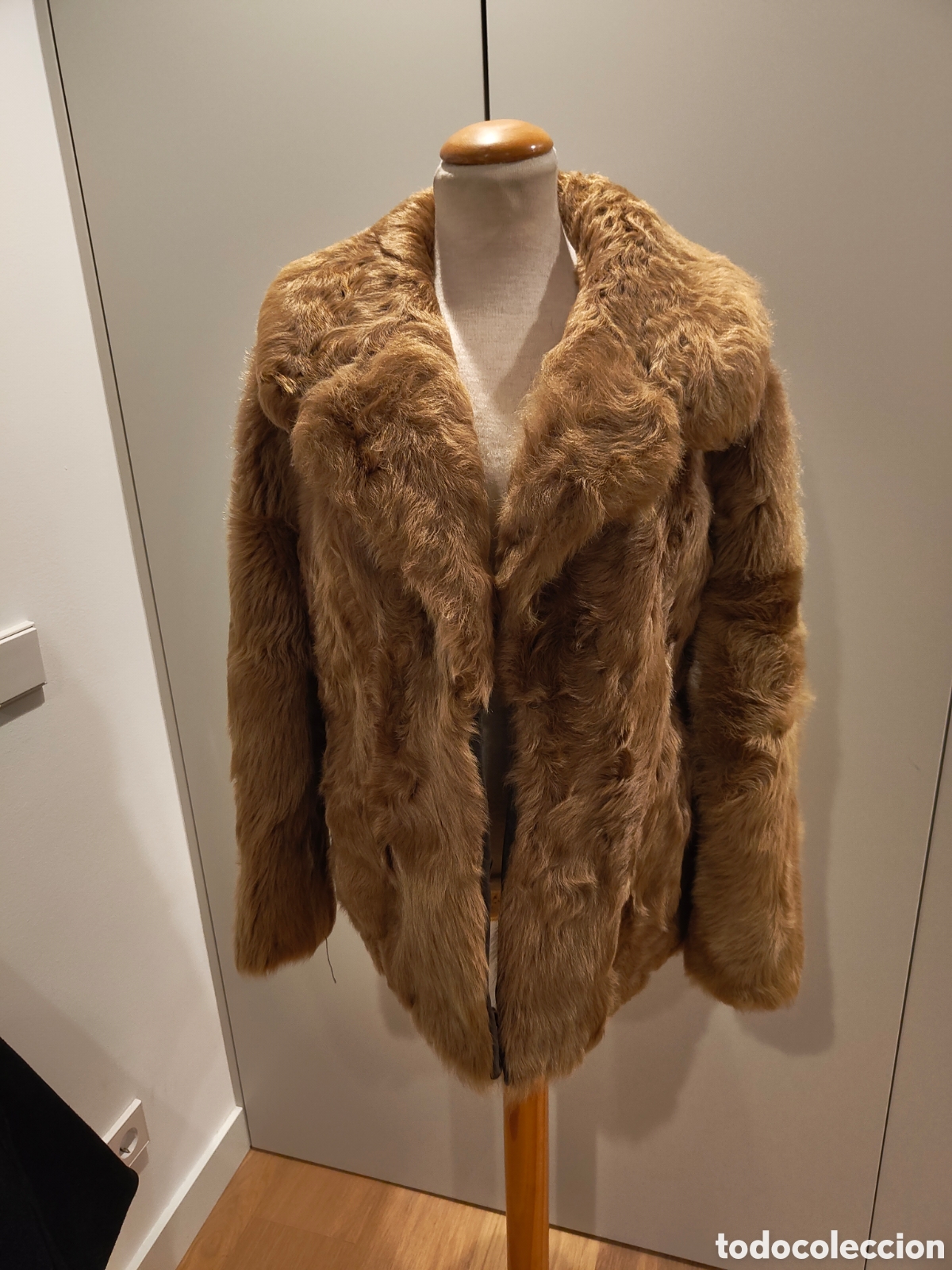 Segunda mano: Chaqueta de pelo Natural - Foto 1