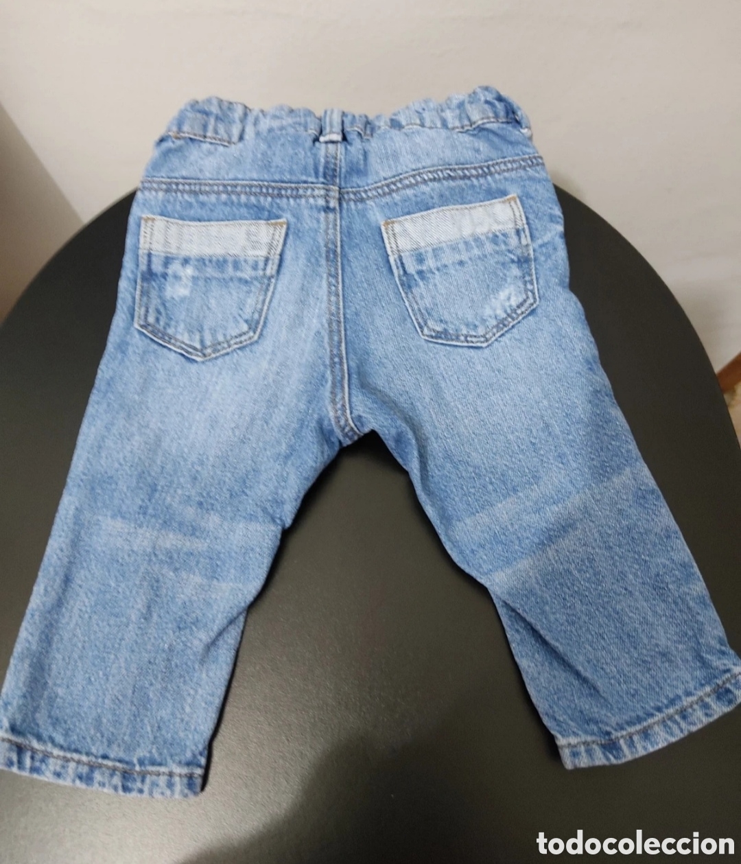 Segunda mano: Vaqueros para Beb&eacute;s de 4-6 meses marca H&M - Foto 10