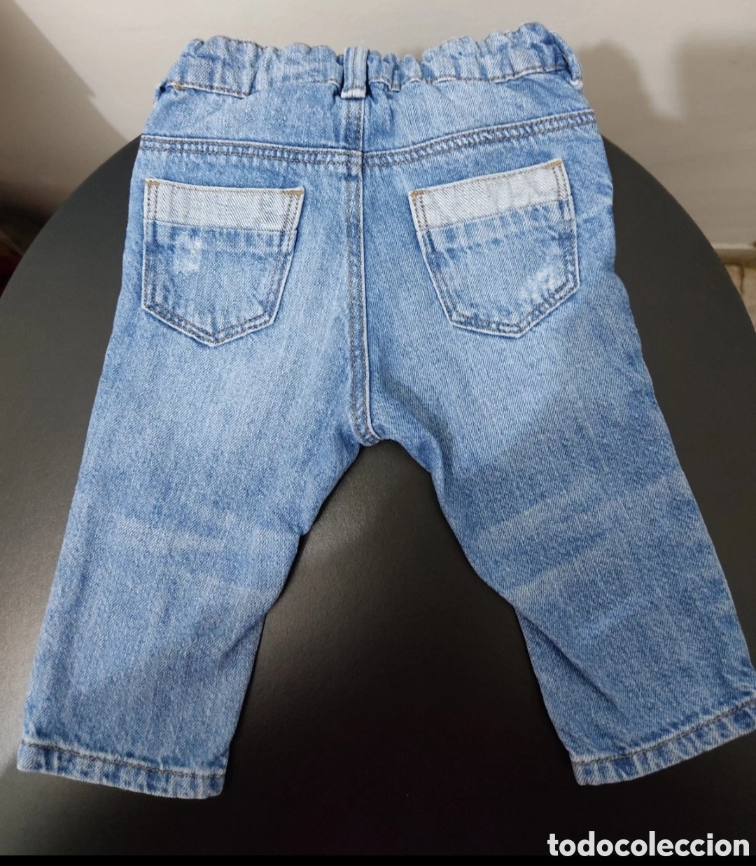 Segunda mano: Vaqueros para Beb&eacute;s de 4-6 meses marca H&M - Foto 14