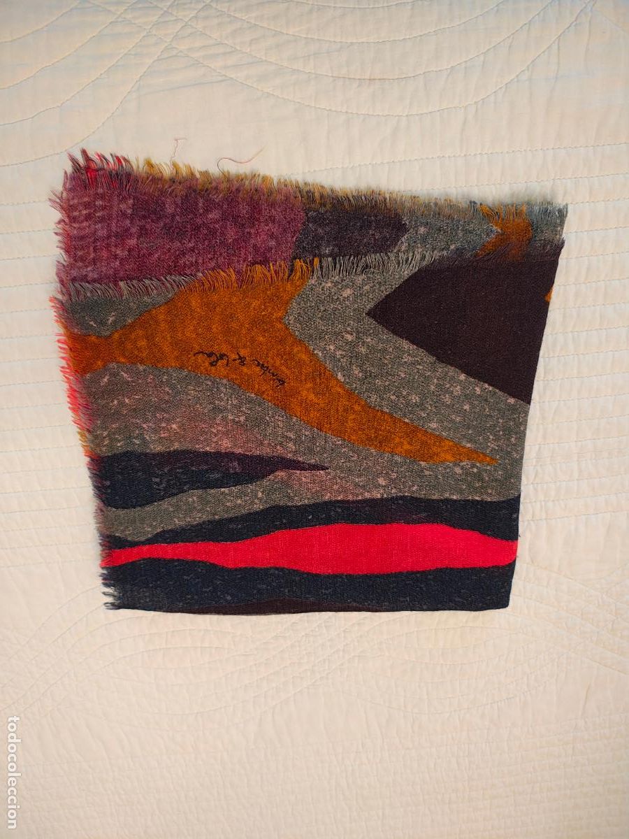 Segunda mano: Pa&ntilde;uelo grande Bimba y Lola ,multicolor - Foto 6