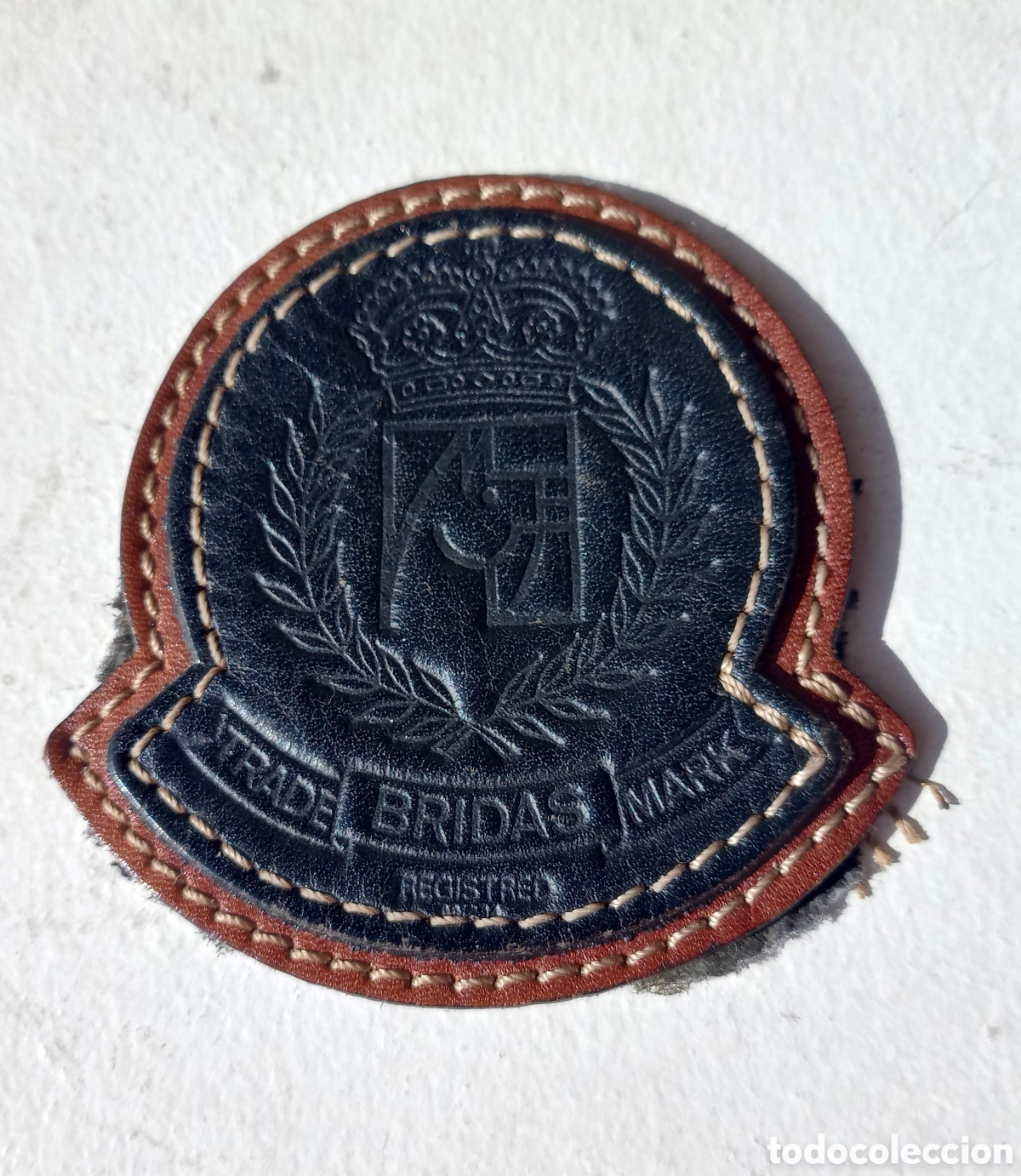 Segunda mano: Emblema de bolso antiguo de mujer - Foto 1