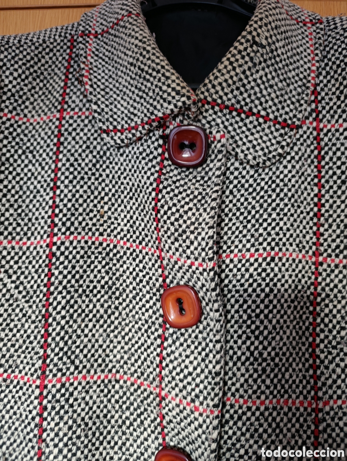 Segunda mano: Chaqueta se&ntilde;ora comprada en boutique - Foto 2