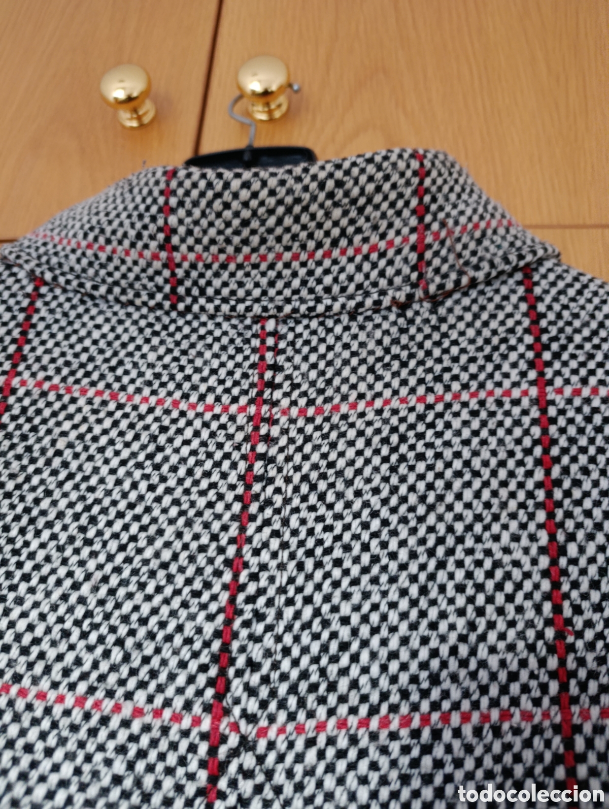 Segunda mano: Chaqueta se&ntilde;ora comprada en boutique - Foto 7