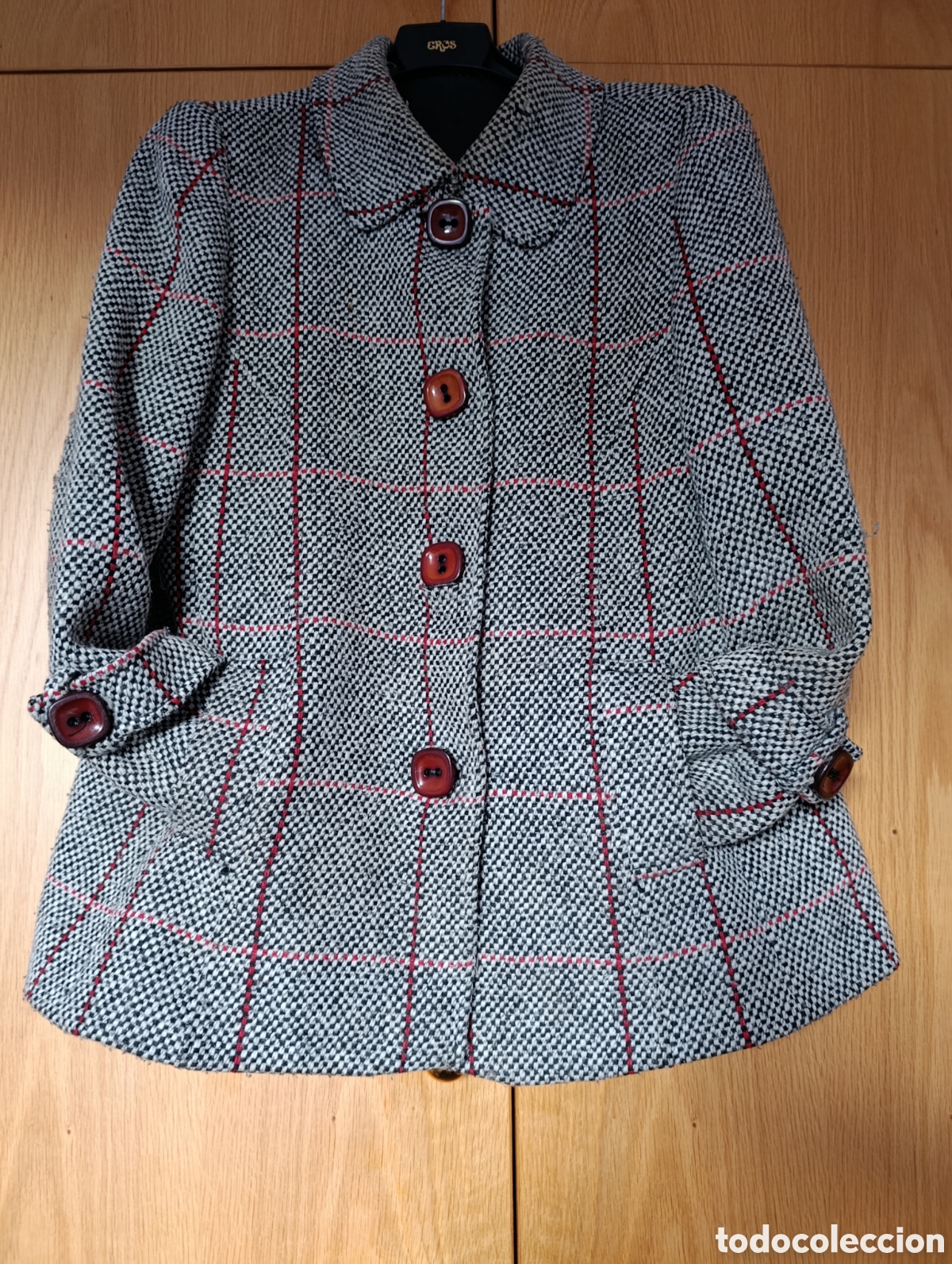 Segunda mano: Chaqueta se&ntilde;ora comprada en boutique - Foto 1