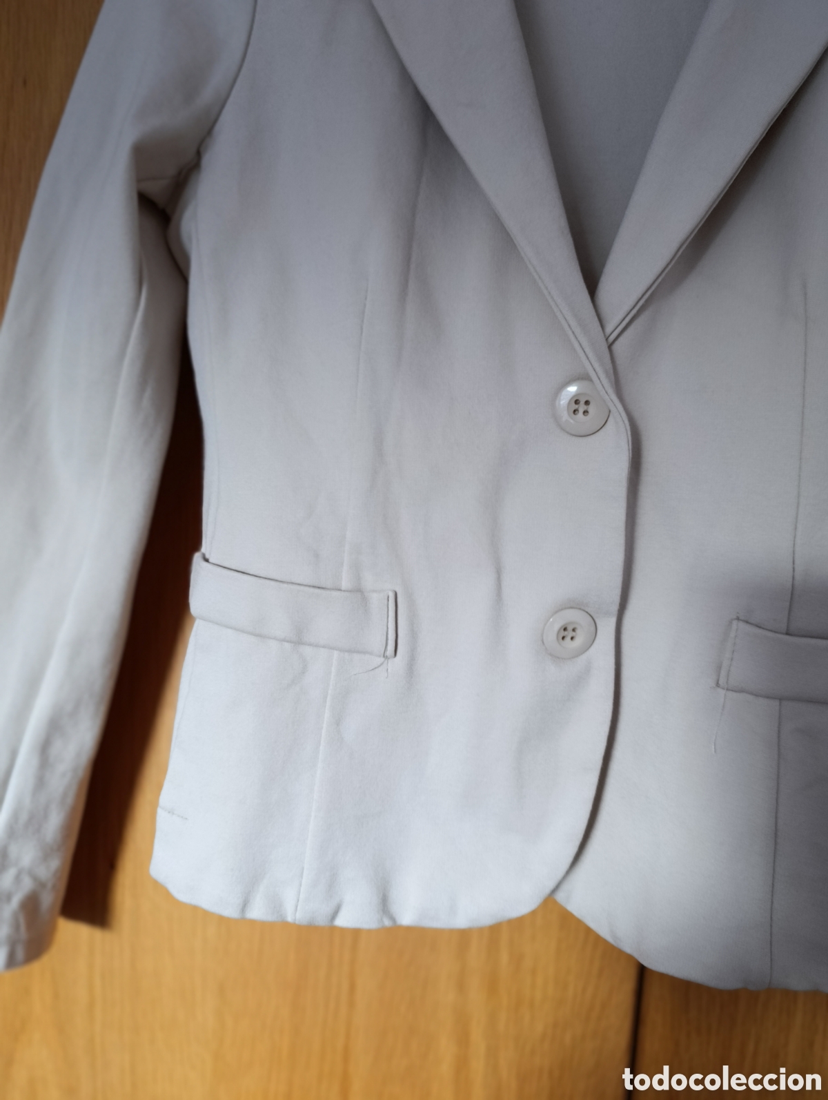 Segunda mano: Chaqueta en color beig - Foto 3