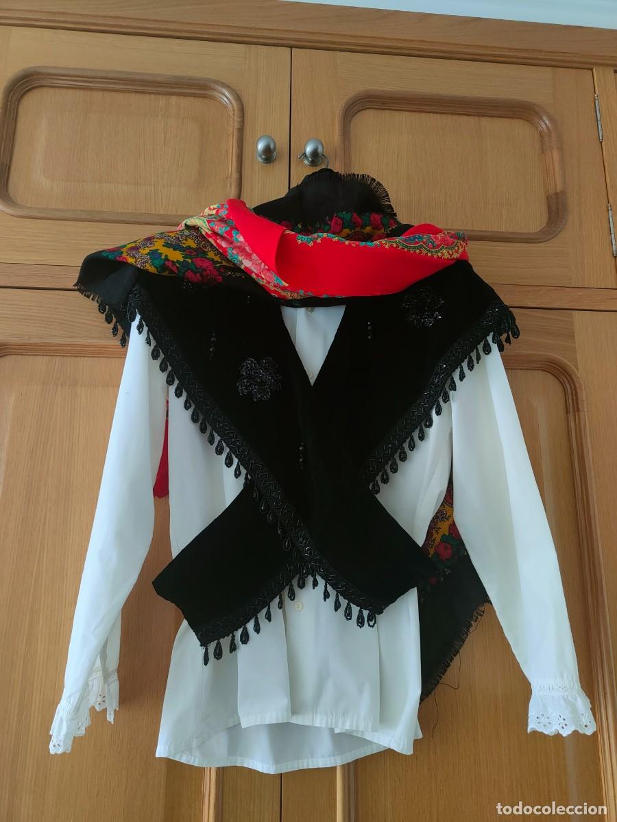 Segunda mano: TRAJE REGIONAL GALLEGA MUJER - Foto 2