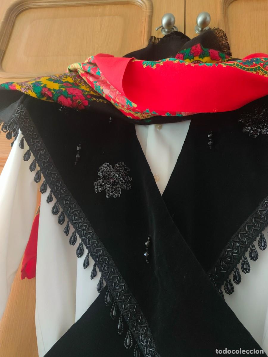 Segunda mano: TRAJE REGIONAL GALLEGA MUJER - Foto 3