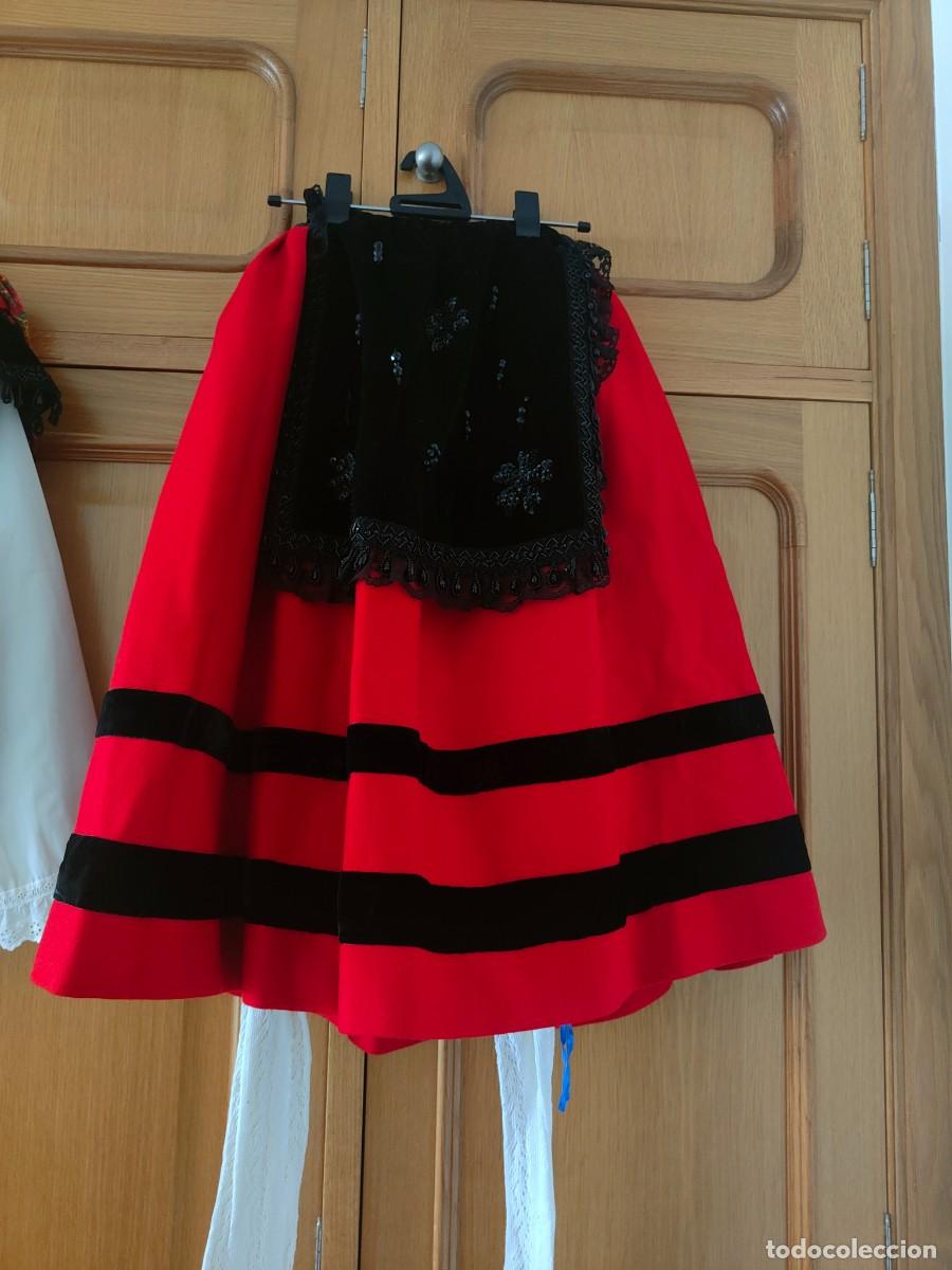 Segunda mano: TRAJE REGIONAL GALLEGA MUJER - Foto 4