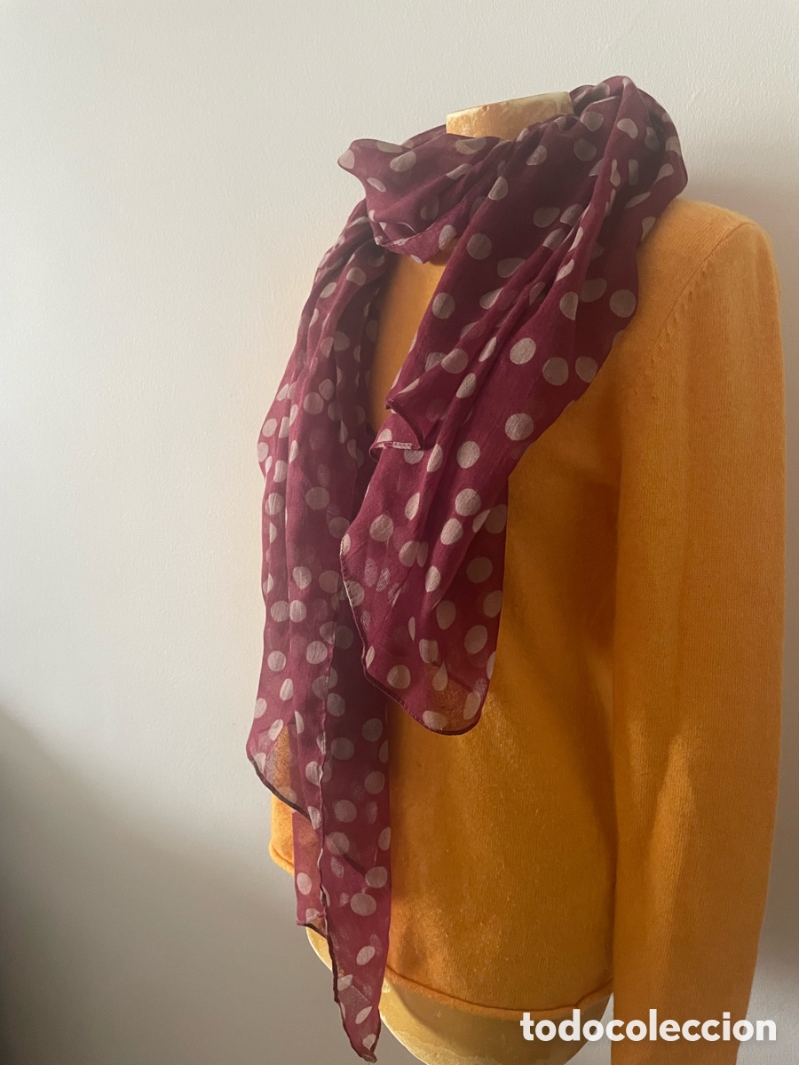 Segunda mano: fular e color burdeos con topos beige de Massimo Dutti - Foto 3