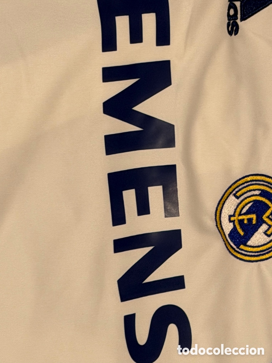 Segunda mano: Camiseta Real Madrid Ra&uacute;l - Foto 4