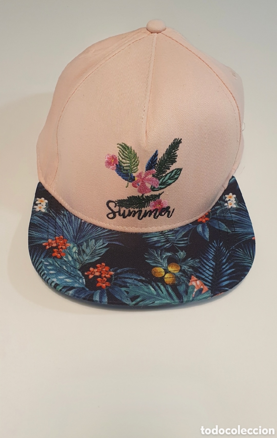 Segunda mano: MINISO FLORAL FLAT VISOR CAP - Foto 1