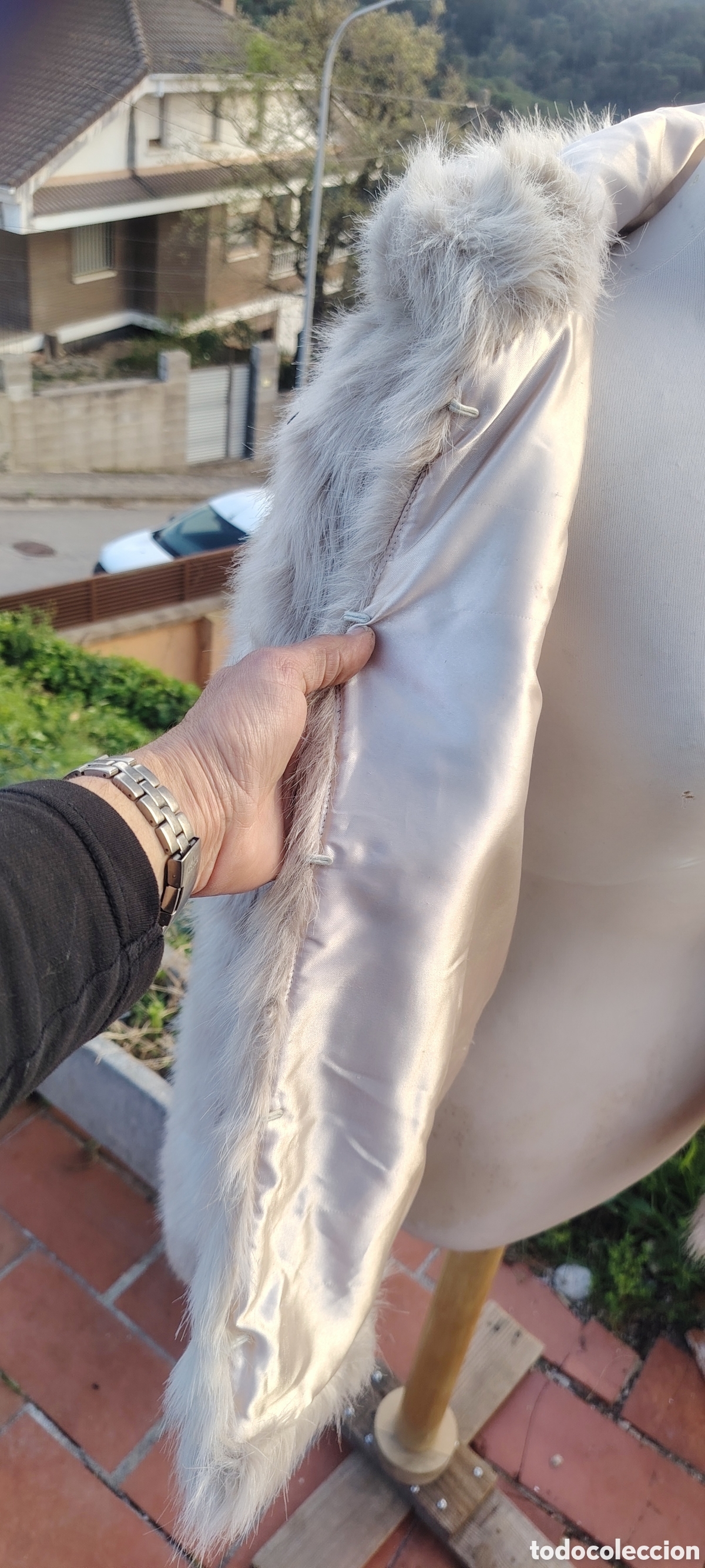 Segunda mano: Abrigo pelo claro 46 - Foto 8